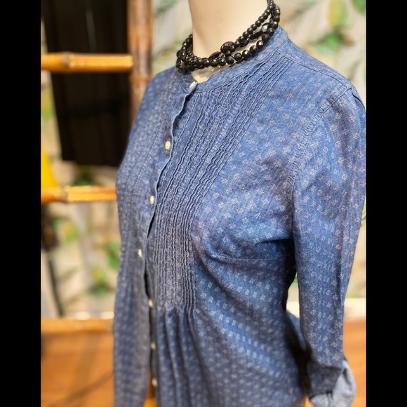 St.John’s Bay button down shirt. - Picture 2 of 8